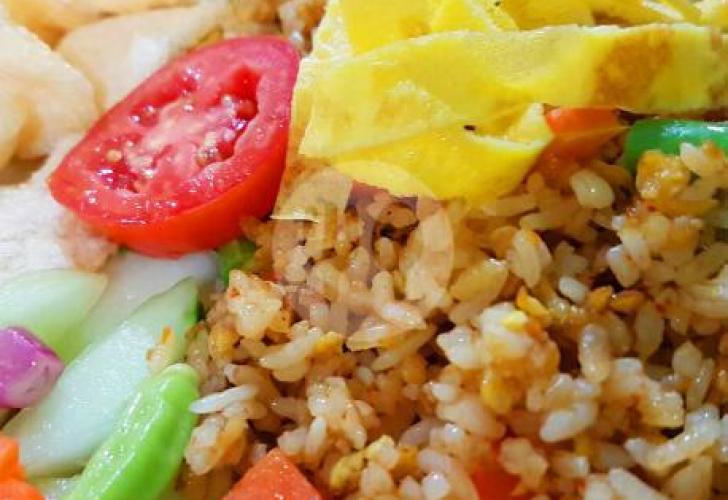 Nasi Goreng Barokah 12: Rasa yang Menghantarkan Kenangan di Setiap Suapan
